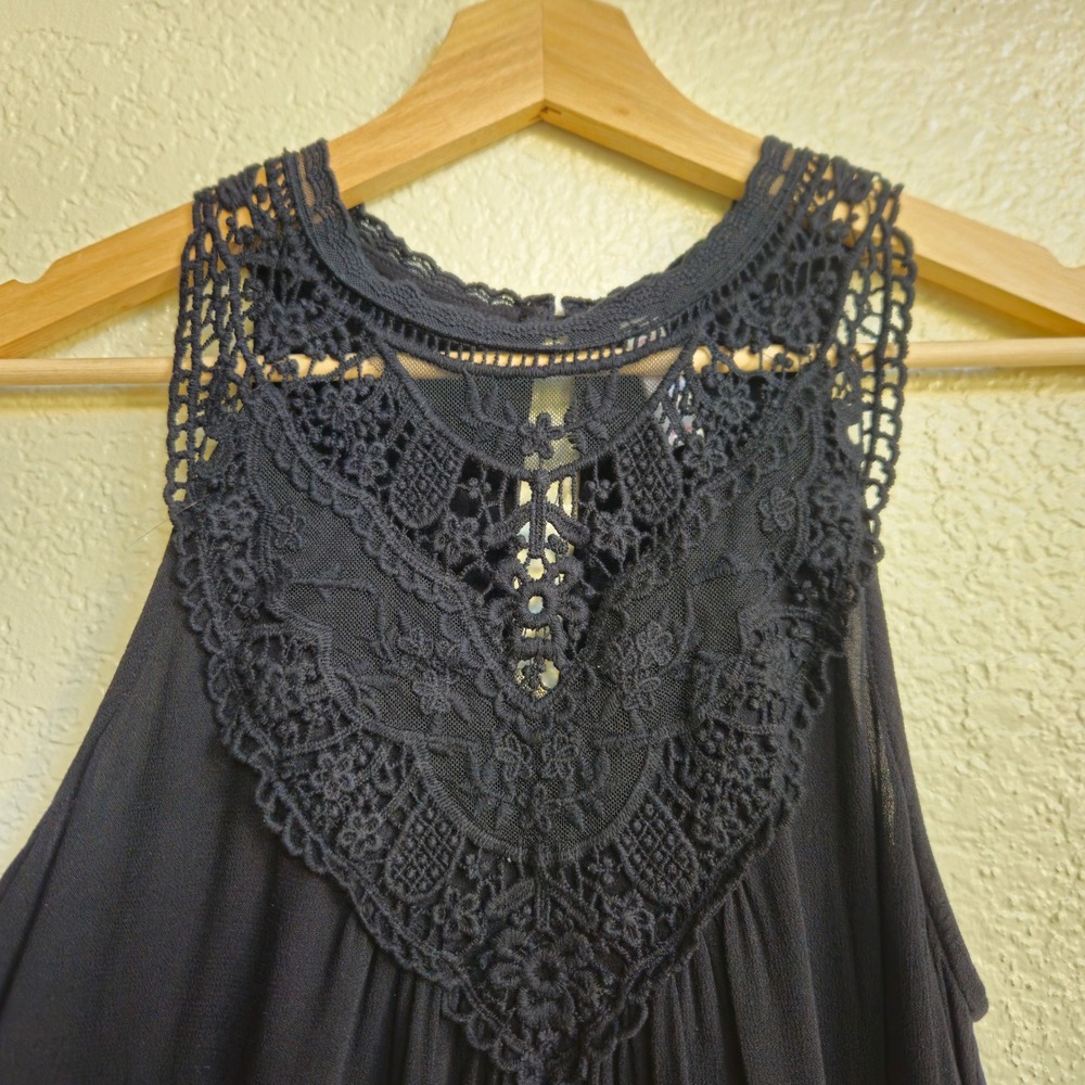 Black Sleeveless Shift Dress Crochet Lace Bib Small Boho Dark Fairy Whimsigoth - Picture 8 of 8
